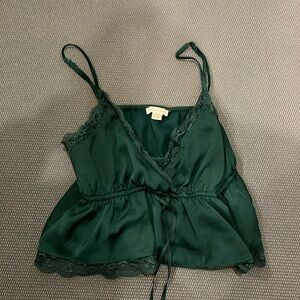 American Eagle green crop top